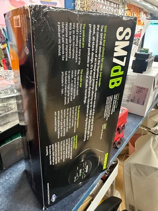 Micrófono Shure SM7dB con preamplificador