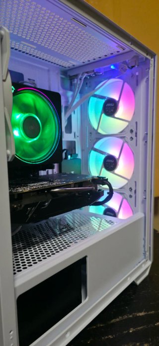 Pc Gaming Ryzen 7 2700 16Gb RX580 8Gb + REGALO