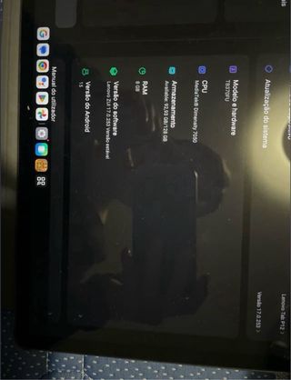 Tablet Lenovo P12 com Teclado