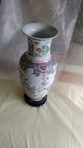 Vaso Porcellana Macau base Legno Hong Kong