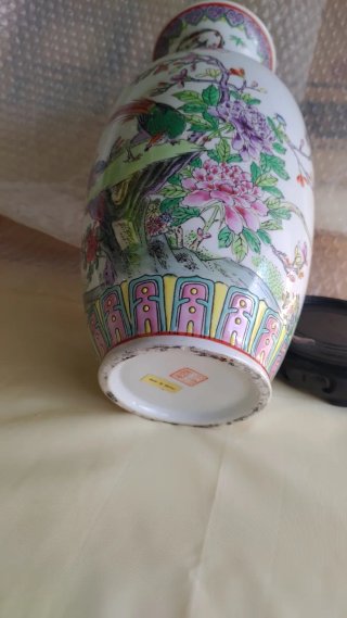 Vaso Porcellana Macau base Legno Hong Kong