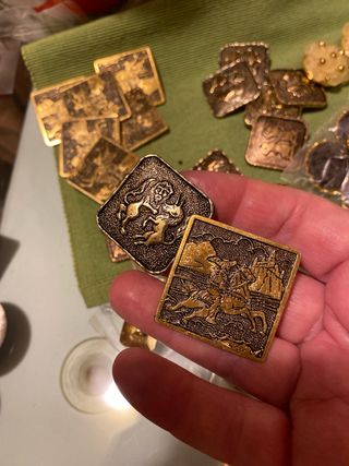 Bottoni gioiello metallo oro e neri