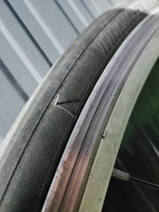 Rueda Ambrosio WS 23 Bianchi carretera