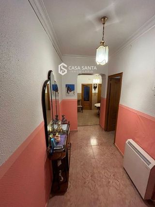 Casa adosada en venta en Yecla