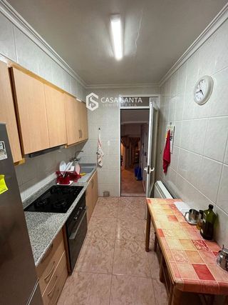 Casa adosada en venta en Yecla