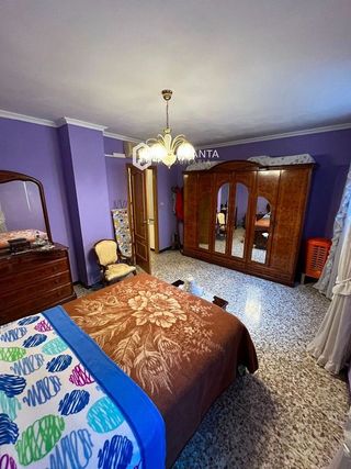 Casa adosada en venta en Yecla