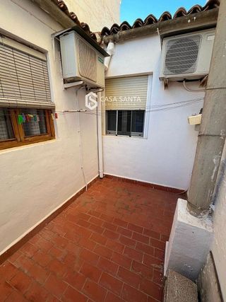 Casa adosada en venta en Yecla