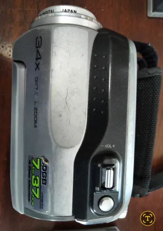 Videocámara JVC GZ-MG 130 E