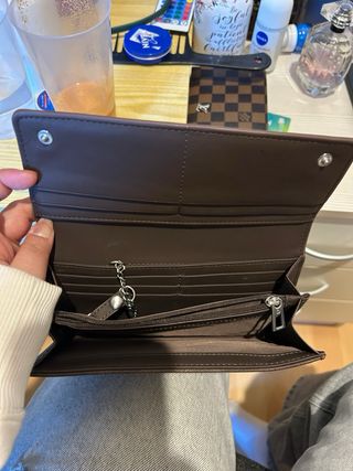 Cartera Desigual Marrón Oscuro Tachuelas