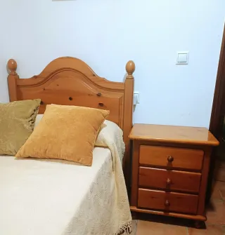 2 camas 90cm y mesita Probenzal