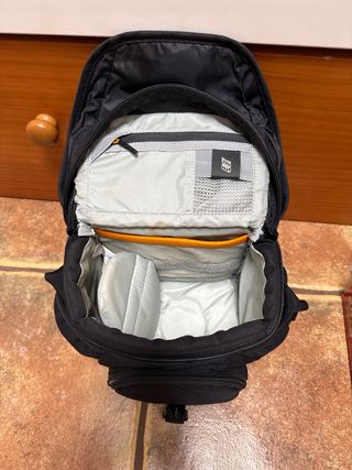 Canon EOS 200D + Objetivo 18-55mm