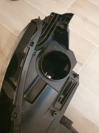 Faro Delantero Derecho LED Peugeot 3008/5008