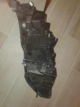 Faro Delantero Derecho LED Peugeot 3008/5008