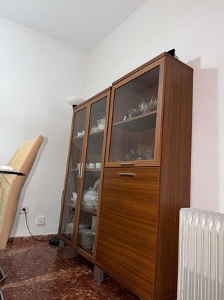 Mueble de salón marrón