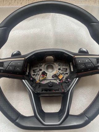 Volante Cupra con levas-nuevo