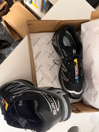 Zapatillas Salomon Gore-Tex Negras y Plateadas