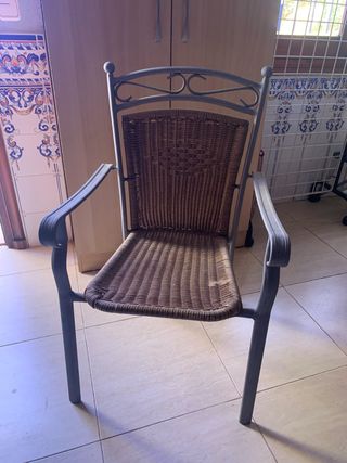 Sillas de jardín forja y ratan