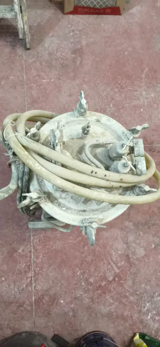 Tolva presurizada para pintura/resinas