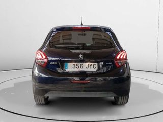 Peugeot 208 PureTech 82 Style 60 kW (82 CV)