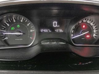 Peugeot 208 PureTech 82 Style 60 kW (82 CV)