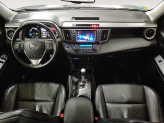 Toyota Rav4 2.5l hybrid Advance 2WD 145 kW (197 CV)