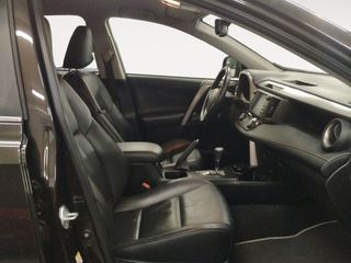 Toyota Rav4 2.5l hybrid Advance 2WD 145 kW (197 CV)