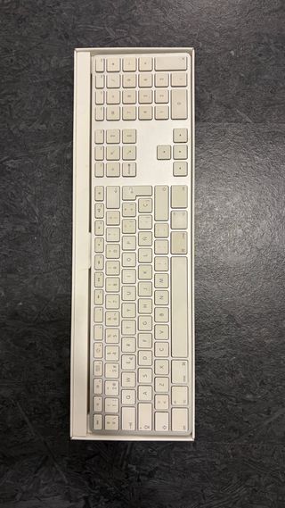 iMac 2013 con teclado original