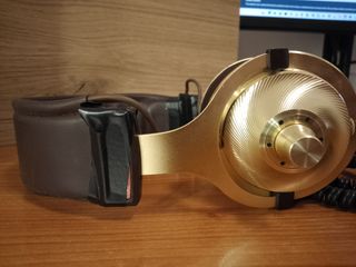 Auriculares Presonic CST-7000 Vintage Dorados