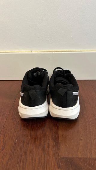 Zapatillas deportivas negras mujer