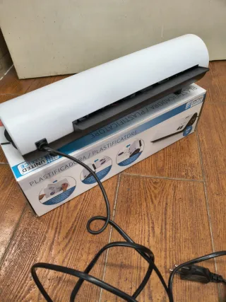 Plastificatrice A4 United Office Caldo/Freddo