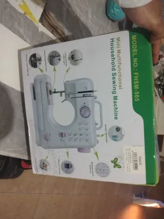 Máquina de coser Mini Multifuncional
