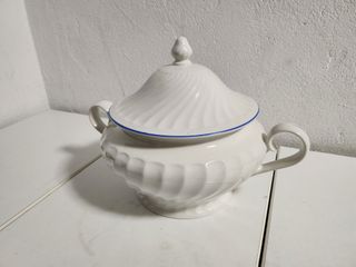 Sopera antigua Pontesa porcelana