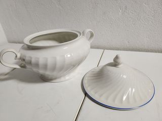 Sopera antigua Pontesa porcelana