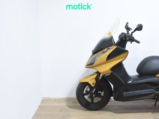 KYMCO SUPER DINK 300 ABS