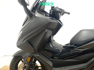 HONDA FORZA 125