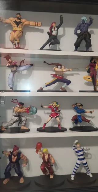 Colección 27 Figuras Street Fighter + fascículos