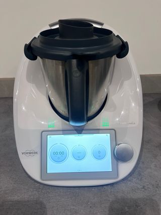 Thermomix TM6 con mochila de transporte se regalo.