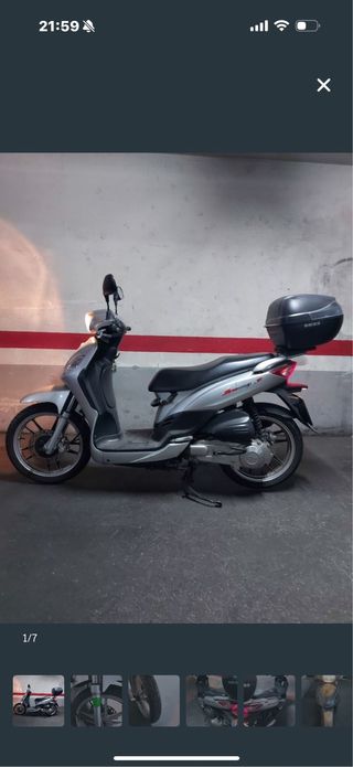 Moto SYM 125 Scooter Plata