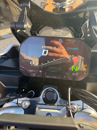 BMW F900 XR Adventure Moto
