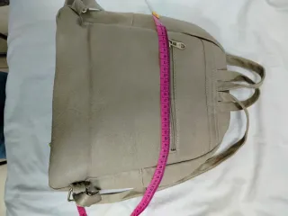 Mochila y Cartera Beige y Marrón