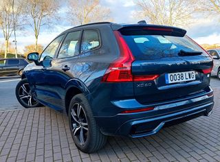 Volvo XC60 2022 R-Desing Hibrido 80km Autonomia