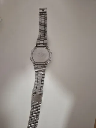 Reloj Casio Plata y Verde
