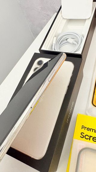 iPhone 11 Pro 64GB Blanco + 3 Fundas + 10Cristales