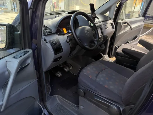 Mercedes-Benz Vito 2012