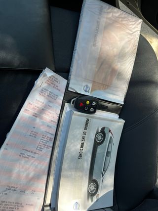volvo C30, único propietario, revisiones al dia.