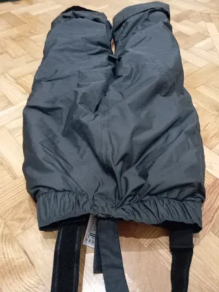 Pantalón esquí decathlon.