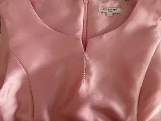 Vestido de fiesta rosa