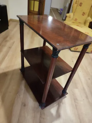 Mesa camarera auxiliar de madera, con ruedas