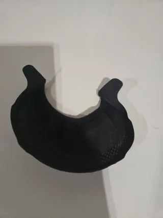 Barbillera Arai Negra