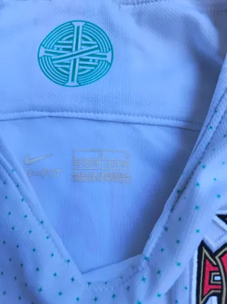 Camisola Portugal Ronaldo #7 2018 (13 anos)